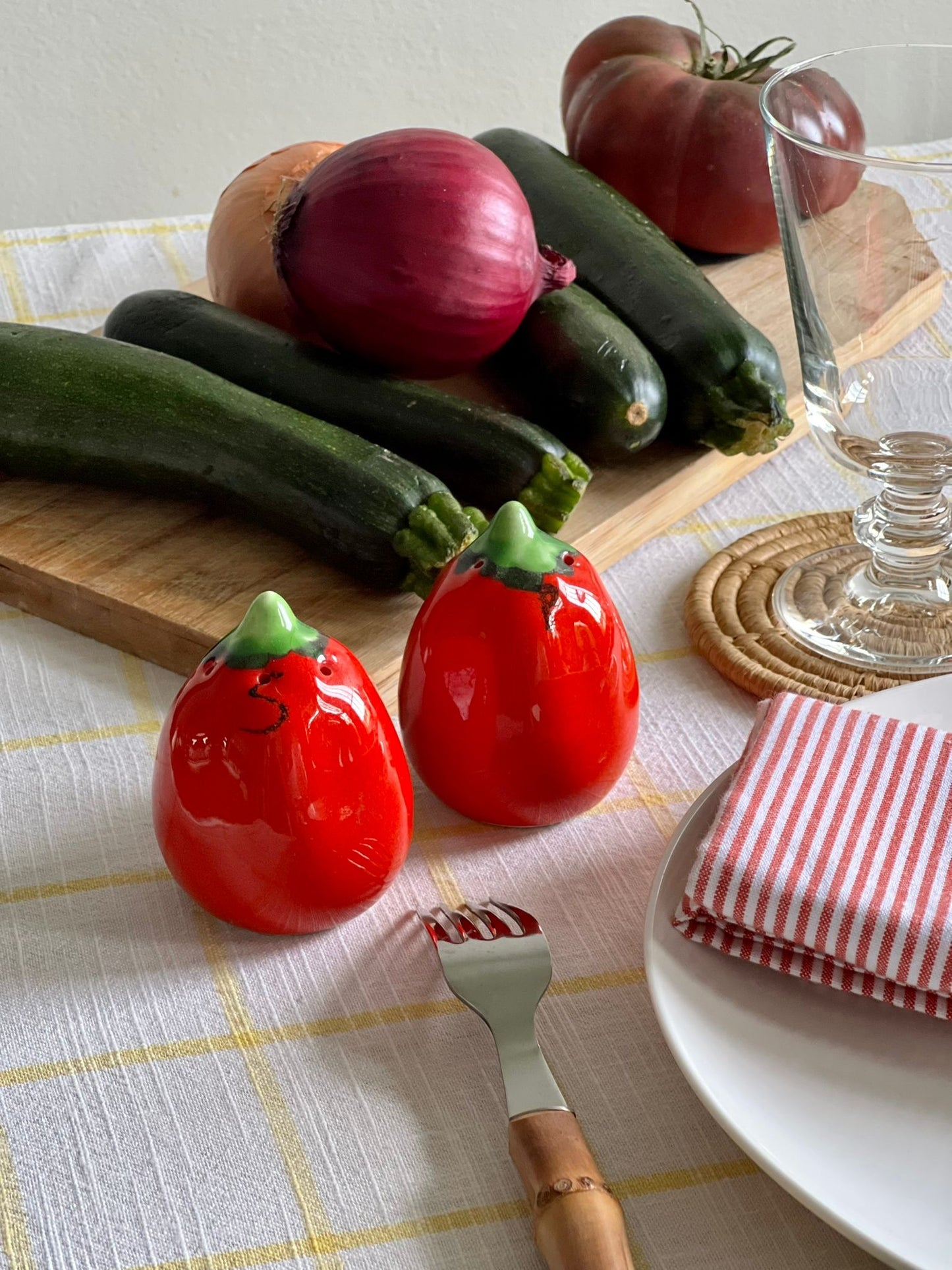 Salière/poivrière tomates
