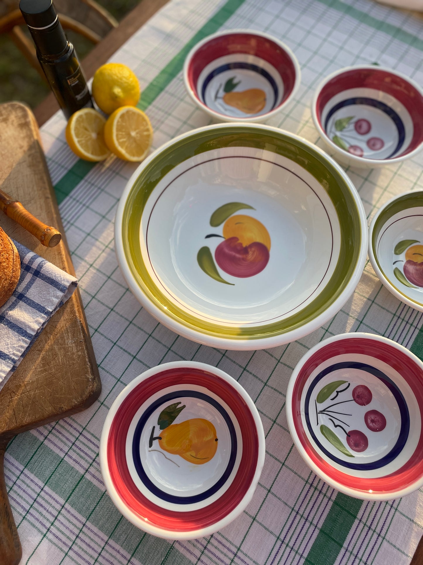 1 ensemble saladier et 5 coupelles Fruits Made in Italy