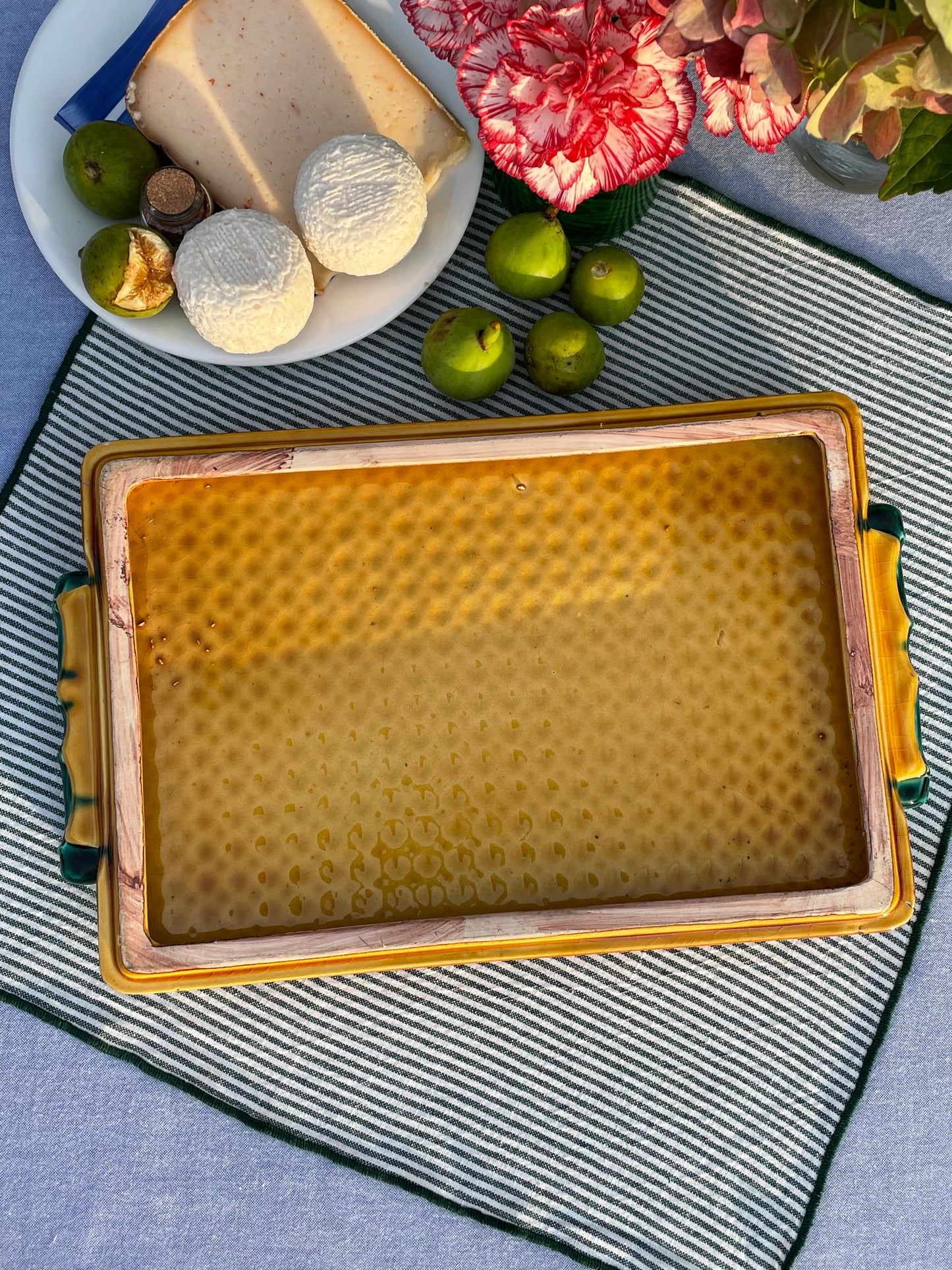 Plateau fromage décor cannage et  bambou