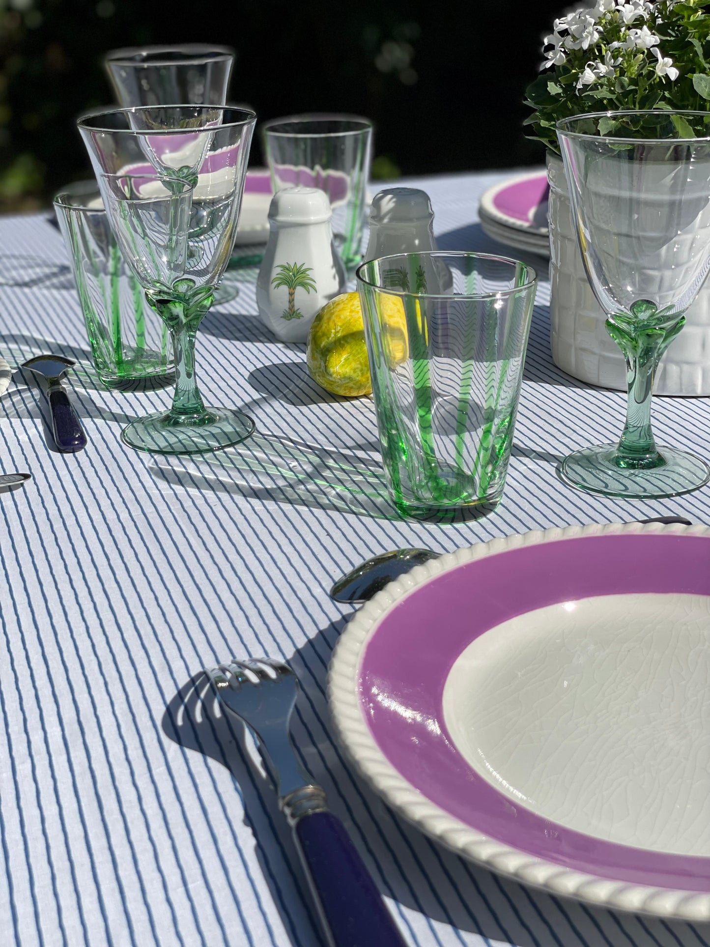 6 assiettes plates violettes Luneville Badonviller