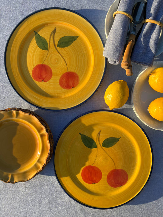 Grande assiette de présentation cerise