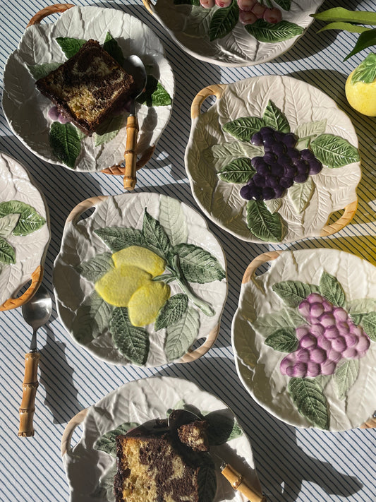 Ensemble de 7 assiettes à dessert fruits barbotine