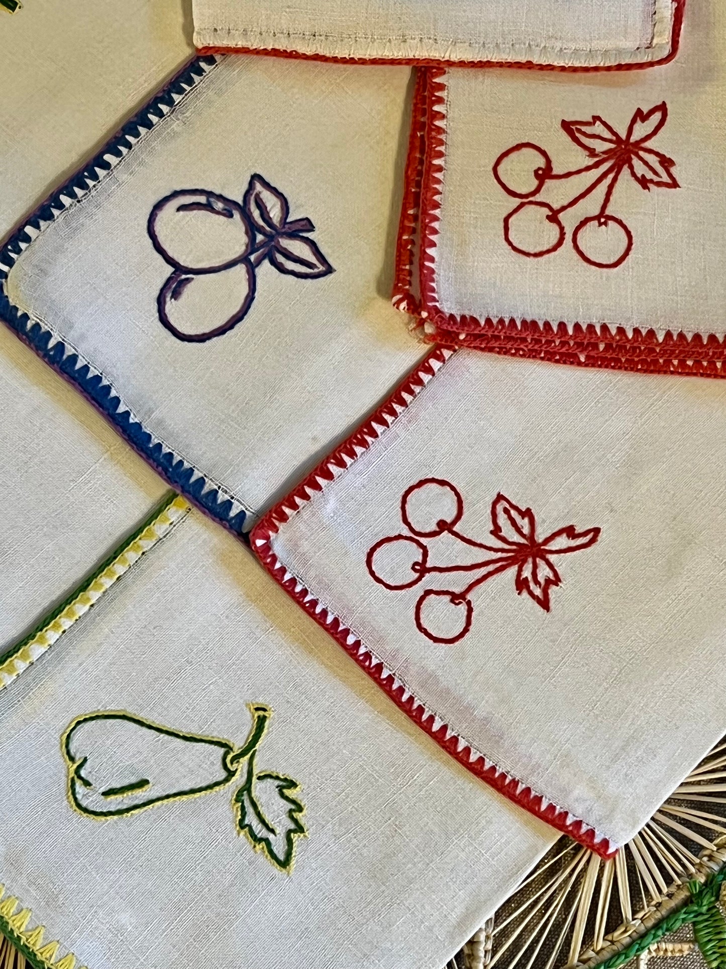 9 Serviettes de table  fruits